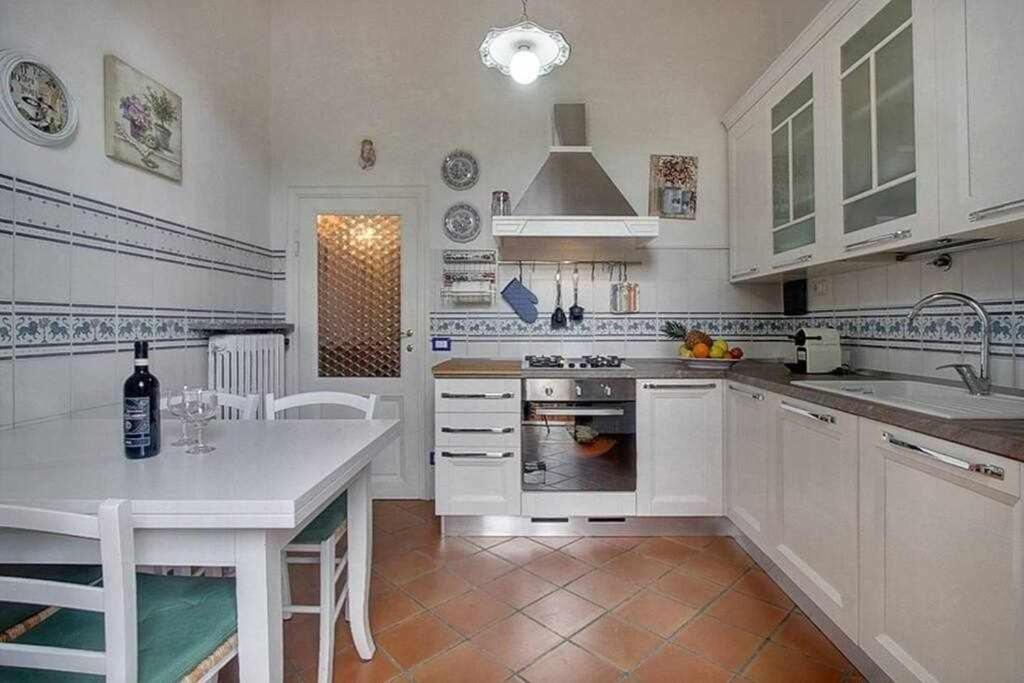 Apartamento Santa Croce Elegant With Garage