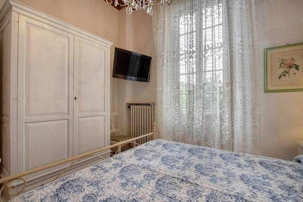 Apartamento Santa Croce Elegant With Garage Florencia